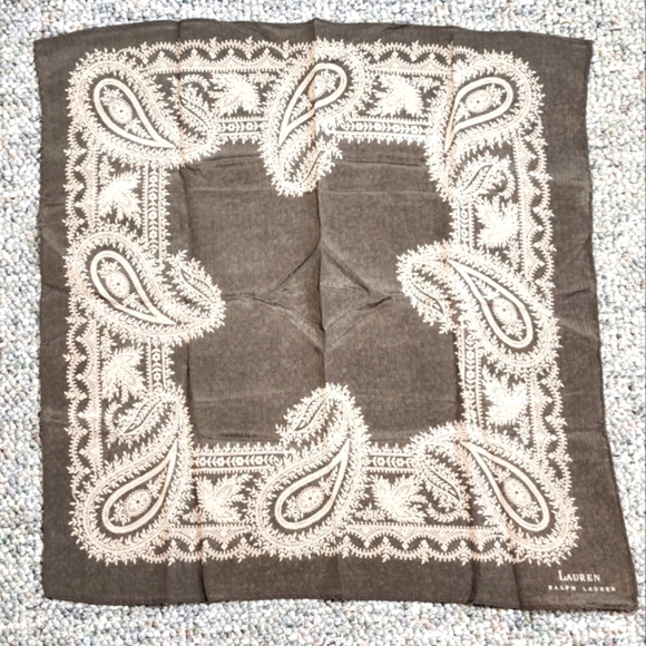 Lauren Ralph Lauren Bandana Print Silk Neck Scarf - Picture 1 of 4
